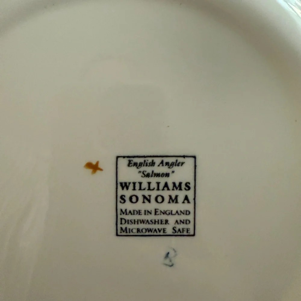 Williams Sonoma 4 English Angler Fish Plate Salmon Trout Bass Cod Made England